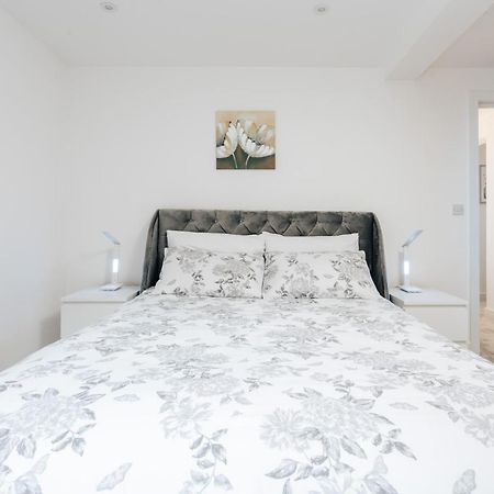 Contemporary Two Bedroom Duplex - Secluded Residence With Parking In A Prime Central Location Bournemouth Exteriér fotografie