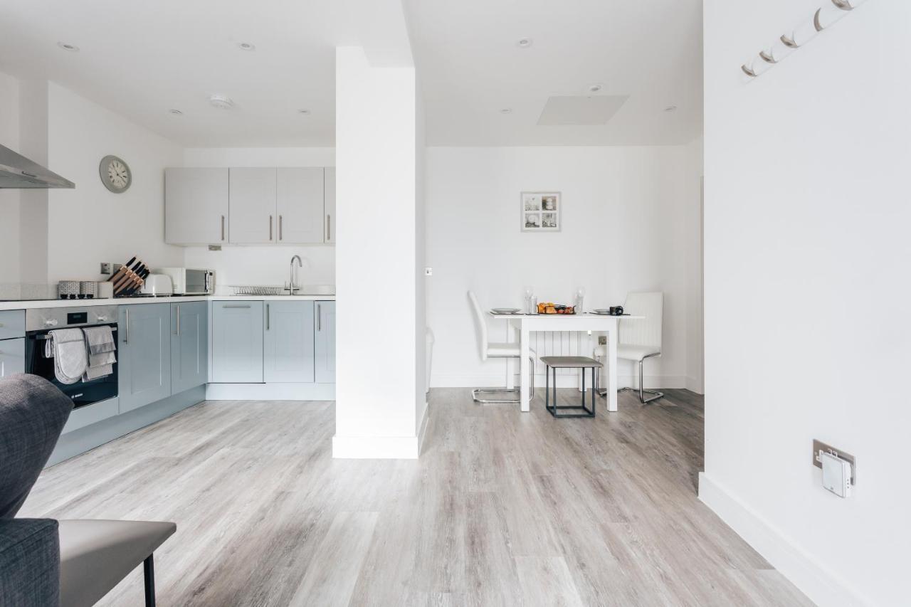 Contemporary Two Bedroom Duplex - Secluded Residence With Parking In A Prime Central Location Bournemouth Exteriér fotografie